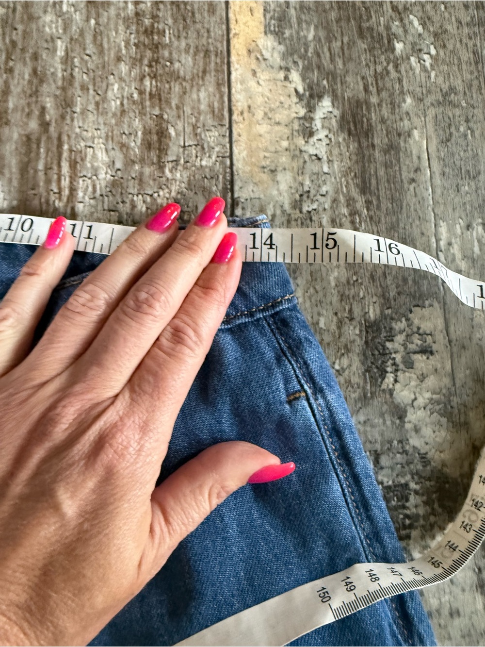 2 for $20 sale: Time and tru relaxed straight / wide leg medium wash jeans - 2 - Picture 4 of 6